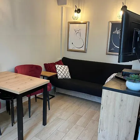 Przy Plazy Polnocna 1/6a